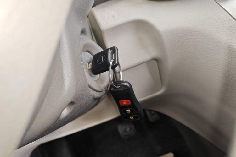 Used Nissan NV200 2018 1.6L CVT Luxury Model Interior 1