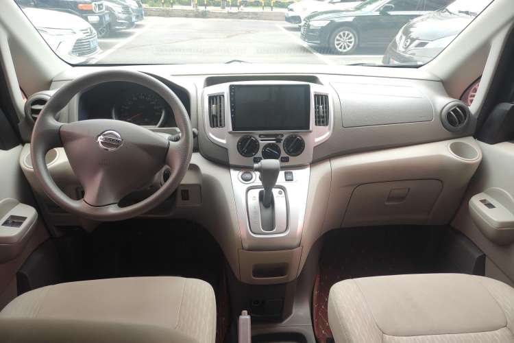 Used Nissan NV200 2018 1.6L CVT Luxury Model Interior 1