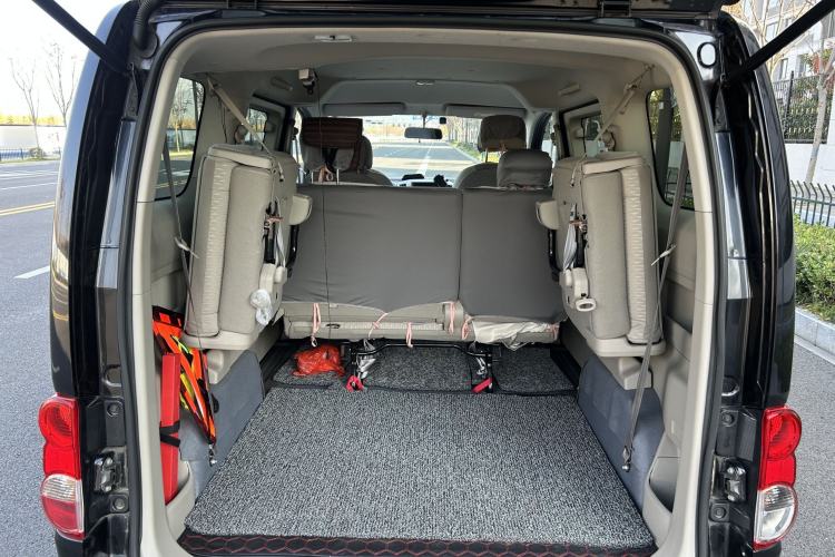 Used Nissan NV200 2018 1.6L CVT Luxury Model Interior 10