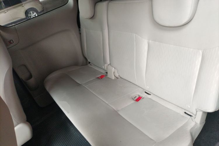 Used Nissan NV200 2018 1.6L CVT Luxury Model Interior 4