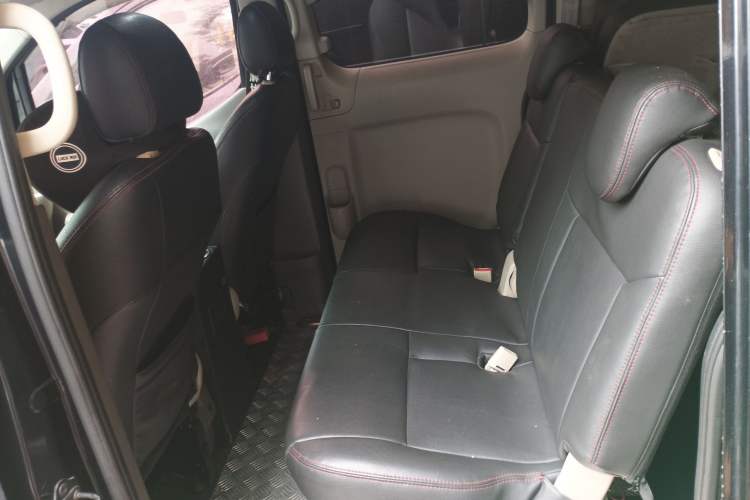 Used Nissan NV200 2018 1.6L CVT Luxury Model Left Rear Seat