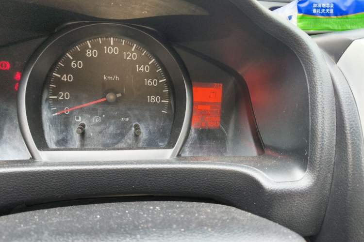 Used Nissan NV200 2018 1.6L CVT Luxury Model Odometer Close Up