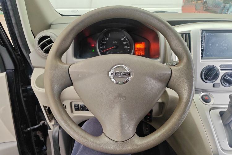 Used Nissan NV200 2018 1.6L CVT Luxury Model Steering Wheel