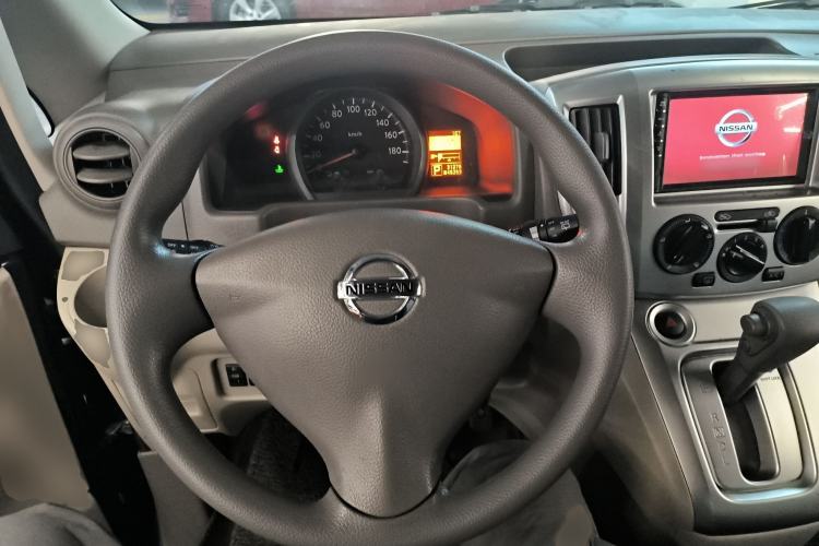 Used Nissan NV200 2018 1.6L CVT Luxury Model Steering Wheel