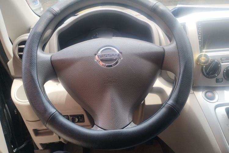 Used Nissan NV200 2018 1.6L CVT Luxury Model Steering Wheel