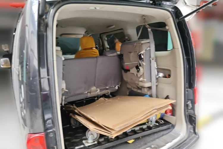 Used Nissan NV200 2018 1.6L CVT Luxury Model Trunk