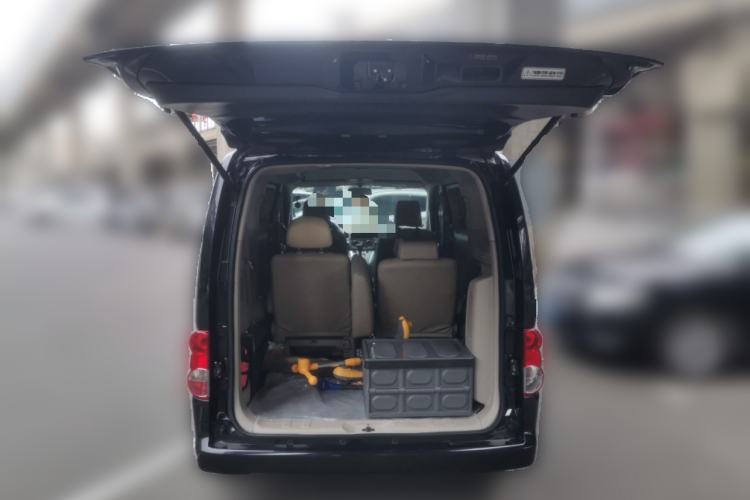 Used Nissan NV200 2018 1.6L CVT Luxury Model Trunk