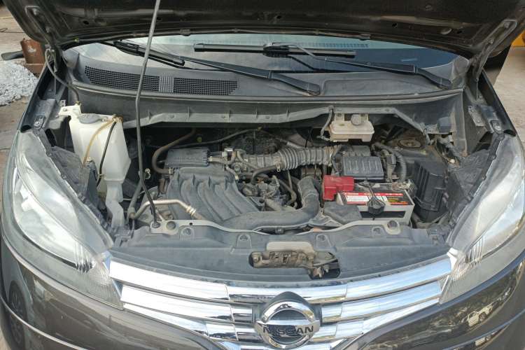 Used Nissan NV200 2018 1.6L CVT Luxury Model Engine Bay