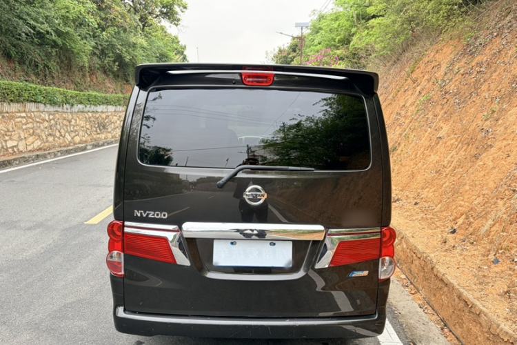 Used Nissan NV200 2018 1.6L CVT Luxury Model Exterior 1