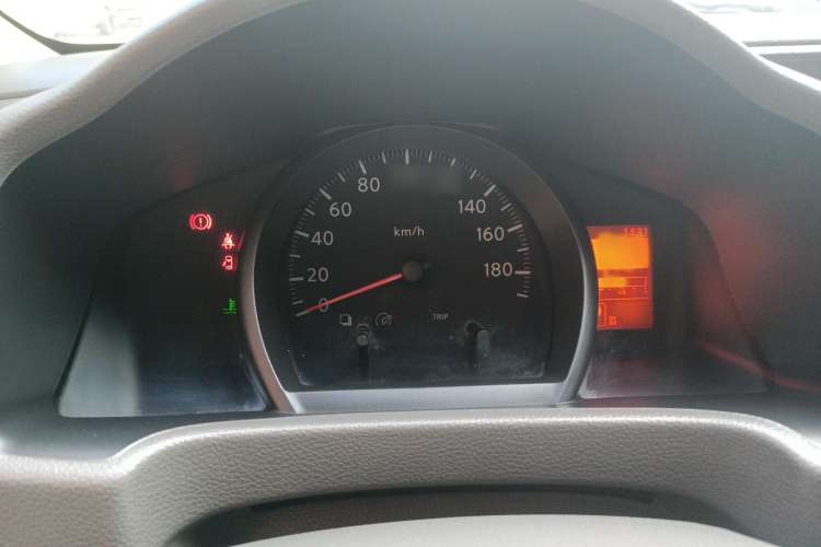 Used Nissan NV200 2018 1.6L CVT Luxury Model Instrument Cluster