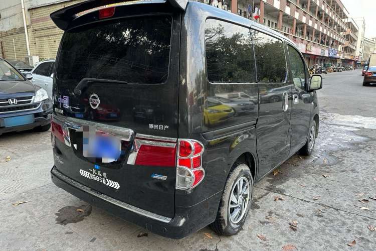 Used Nissan NV200 2018 1.6L CVT Luxury Model Rear Right 45 Deg