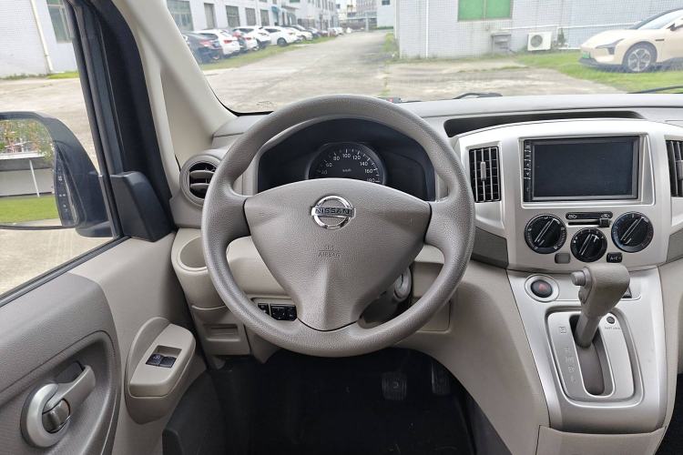 Used Nissan NV200 2018 1.6L CVT Luxury Model Steering Wheel