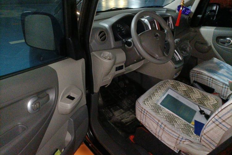 Used Nissan NV200 2018 1.6L CVT Luxury Model Driver Seat