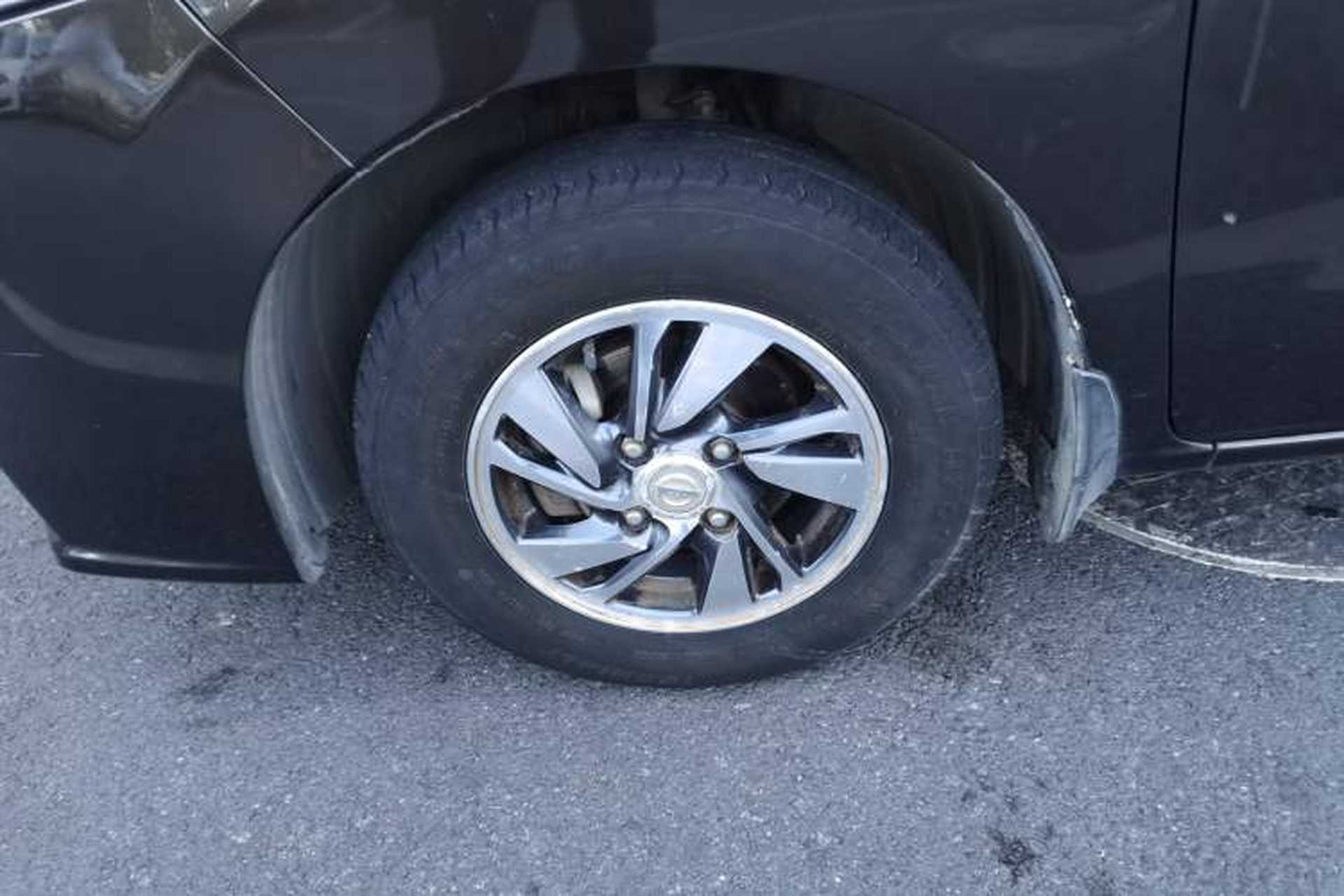 Used Nissan NV200 2018 1.6L CVT Luxury Model Exterior 7