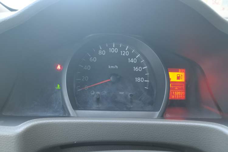 Used Nissan NV200 2018 1.6L CVT Luxury Model Instrument Cluster