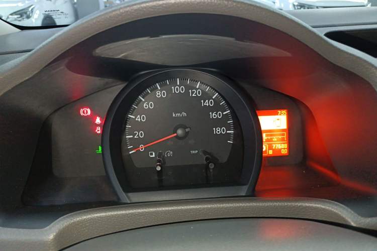 Used Nissan NV200 2018 1.6L CVT Luxury Model Instrument Cluster