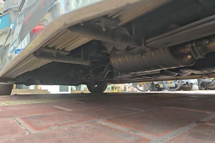 Used Nissan NV200 2018 1.6L CVT Luxury Model Chassis Rear Left