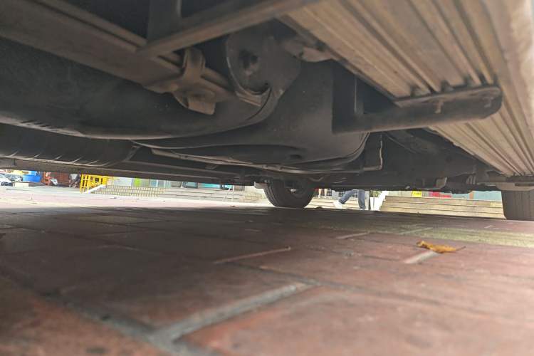 Used Nissan NV200 2018 1.6L CVT Luxury Model Chassis Rear Right
