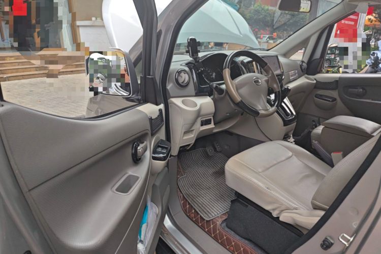 Used Nissan NV200 2018 1.6L CVT Luxury Model Driver Seat