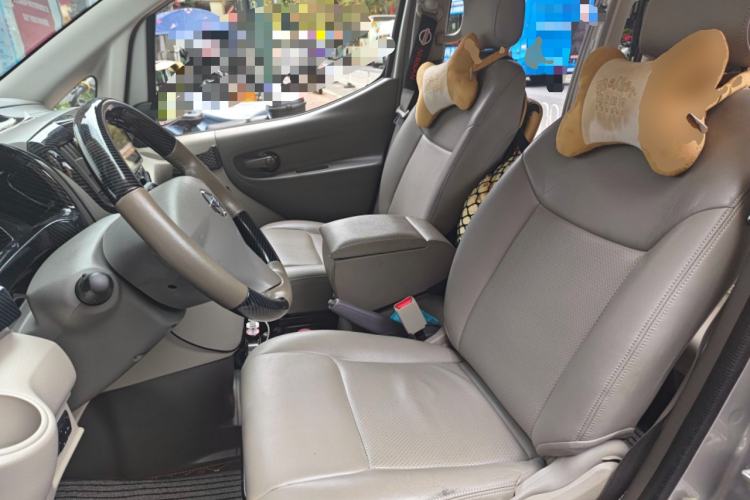 Used Nissan NV200 2018 1.6L CVT Luxury Model Left Front Seat