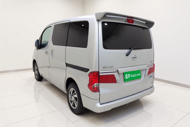 Used Nissan NV200 2018 1.6L CVT Luxury Model Exterior 3