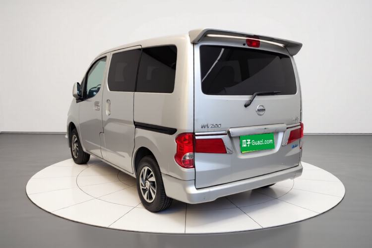 Used Nissan NV200 2018 1.6L CVT Luxury Model Exterior 3