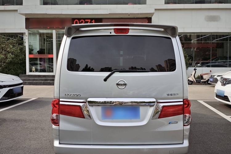 Used Nissan NV200 2018 1.6L CVT Luxury Model Exterior 4