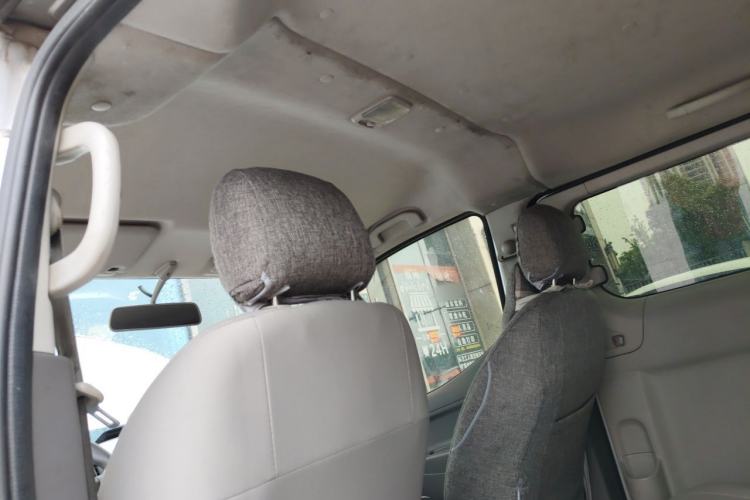 Used Nissan NV200 2018 1.6L CVT Luxury Model Headliner
