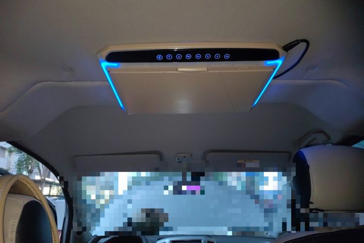 Used Nissan NV200 2018 1.6L CVT Luxury Model Headliner
