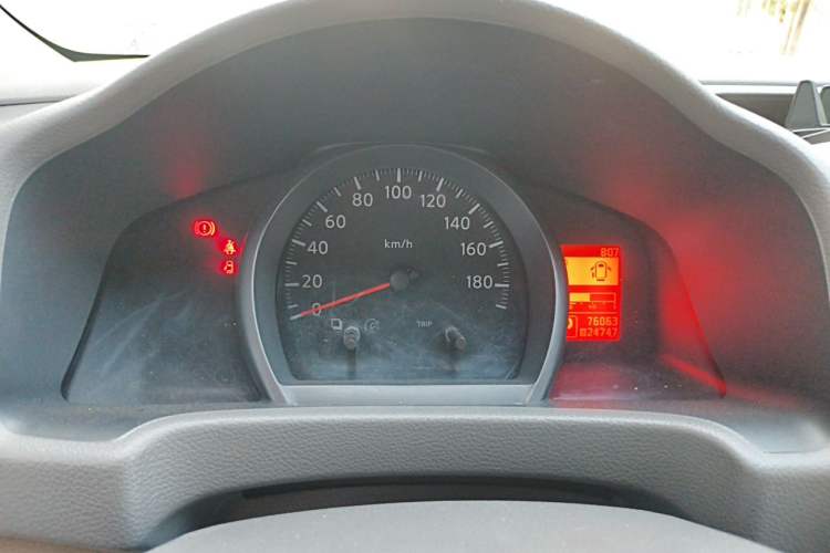Used Nissan NV200 2018 1.6L CVT Luxury Model Instrument Cluster