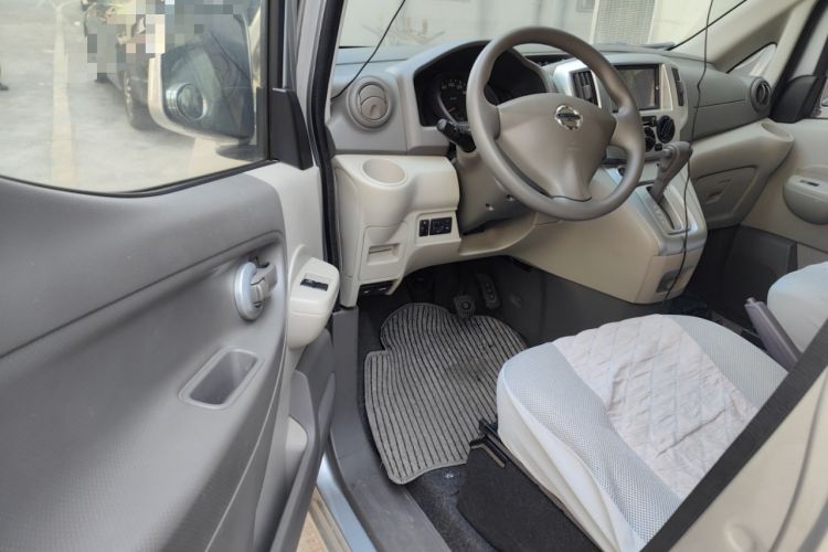 Used Nissan NV200 2018 1.6L CVT Luxury Model Interior 3