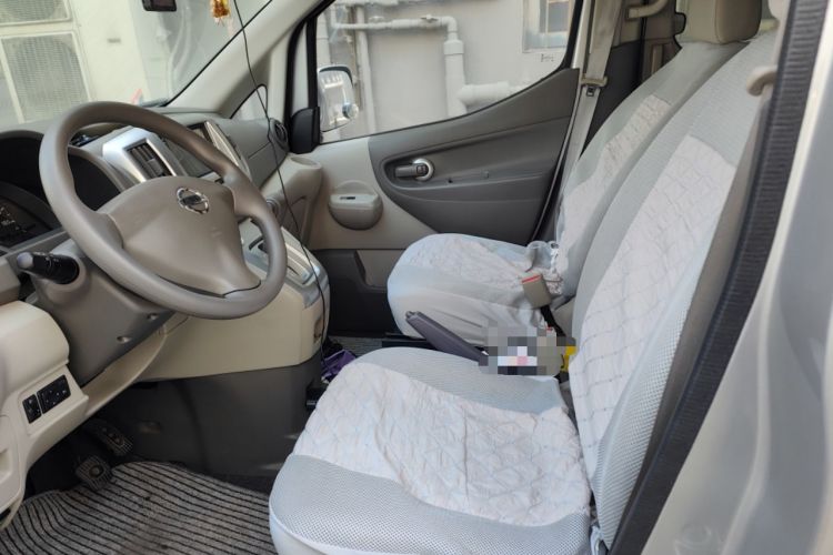 Used Nissan NV200 2018 1.6L CVT Luxury Model Left Front Seat