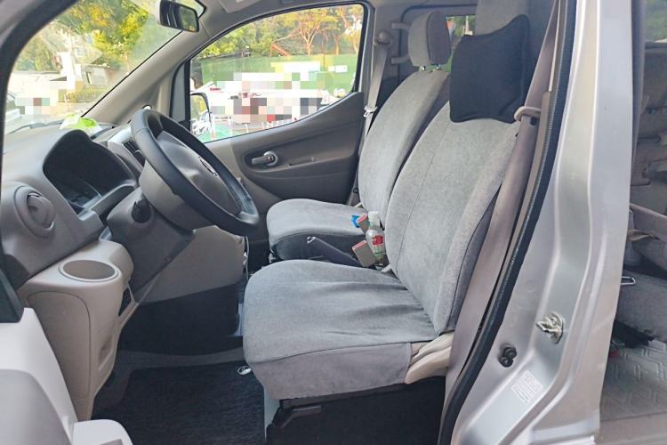 Used Nissan NV200 2018 1.6L CVT Luxury Model Left Front Seat