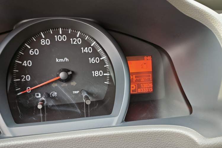 Used Nissan NV200 2018 1.6L CVT Luxury Model Odometer Close Up