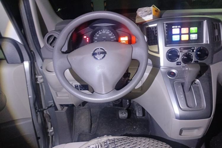 Used Nissan NV200 2018 1.6L CVT Luxury Model Steering Wheel
