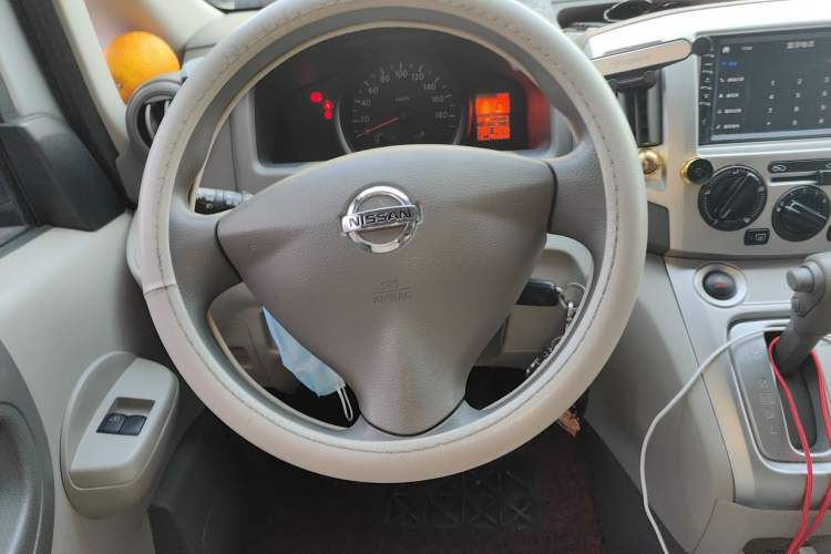 Used Nissan NV200 2018 1.6L CVT Luxury Model Steering Wheel