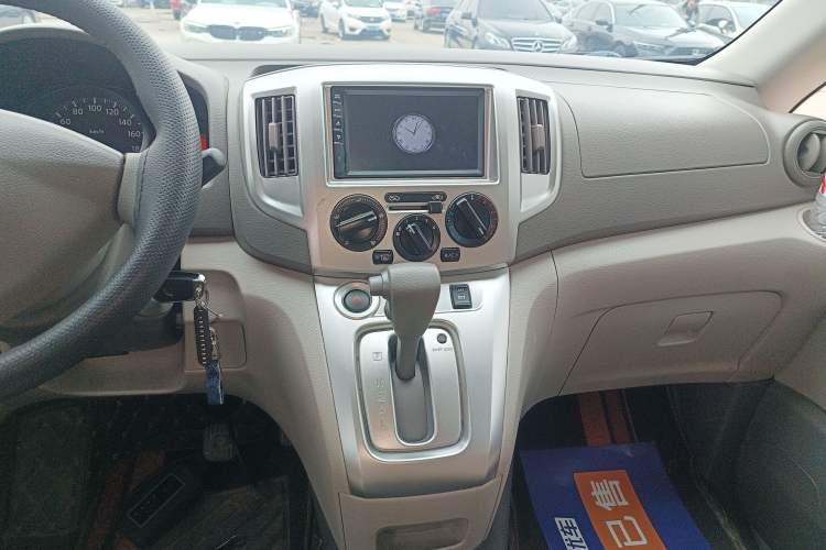 Used Nissan NV200 2018 1.6L CVT Luxury Model Audio And AC Panel