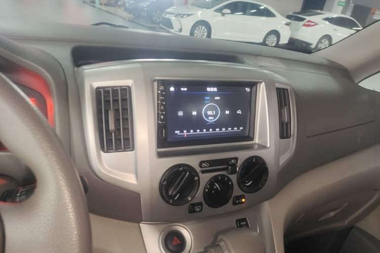 Used Nissan NV200 2018 1.6L CVT Luxury Model Audio And AC Panel