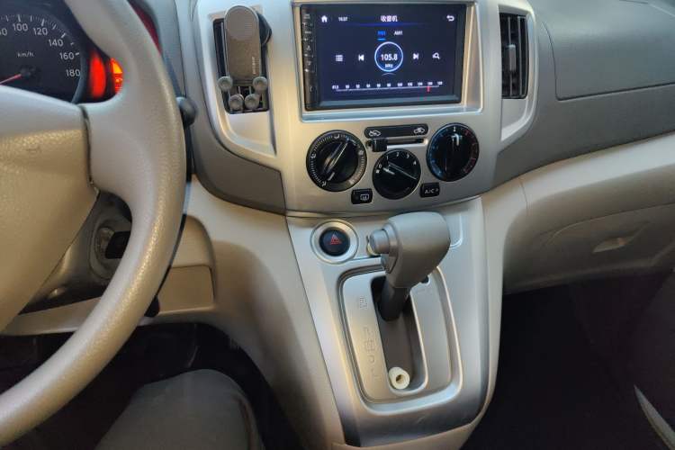 Used Nissan NV200 2018 1.6L CVT Luxury Model Audio And AC Panel