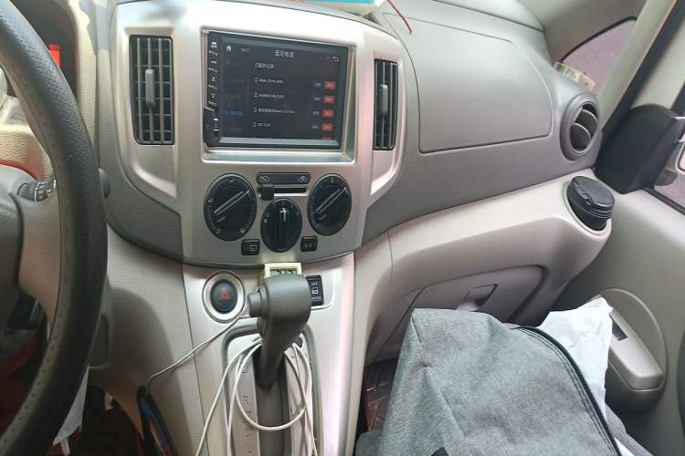 Used Nissan NV200 2018 1.6L CVT Luxury Model Audio And AC Panel