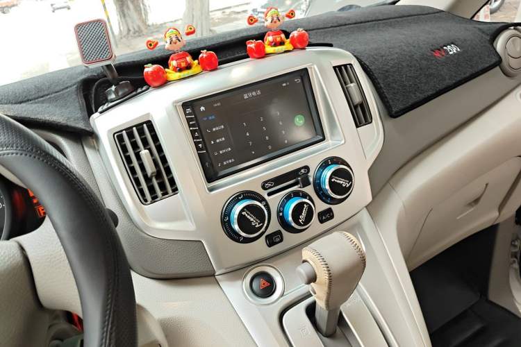 Used Nissan NV200 2018 1.6L CVT Luxury Model Audio And AC Panel