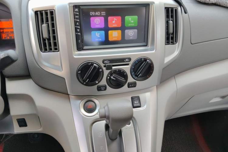 Used Nissan NV200 2018 1.6L CVT Luxury Model Audio And AC Panel