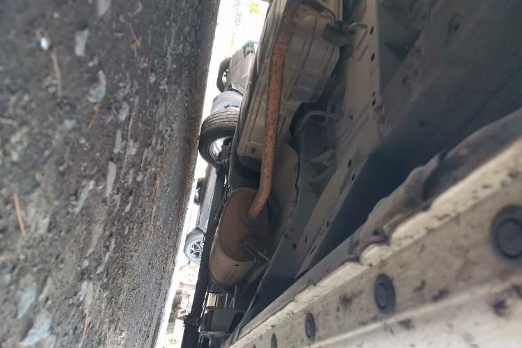 Used Nissan NV200 2018 1.6L CVT Luxury Model Chassis Front Left