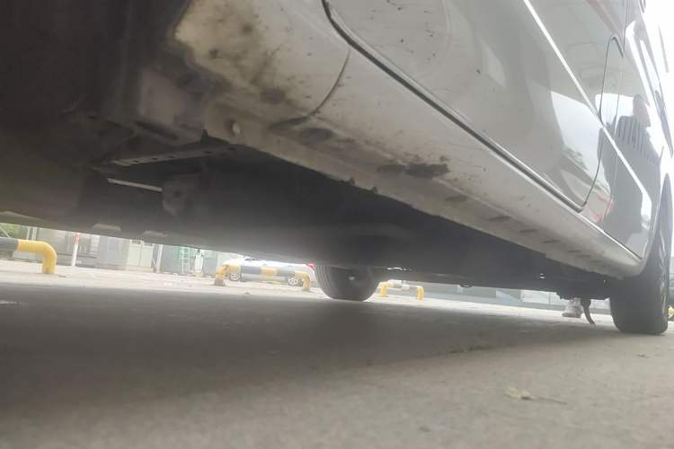 Used Nissan NV200 2018 1.6L CVT Luxury Model Chassis Front Left