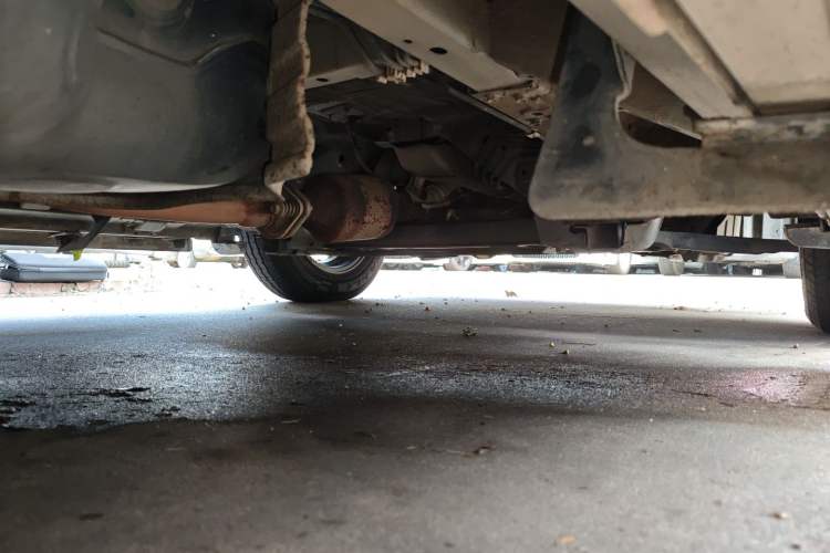 Used Nissan NV200 2018 1.6L CVT Luxury Model Chassis Front Right