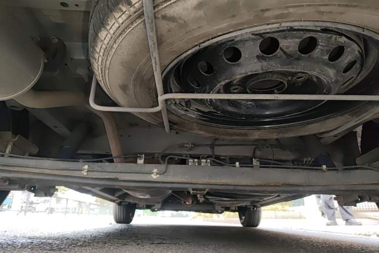 Used Nissan NV200 2018 1.6L CVT Luxury Model Chassis Rear