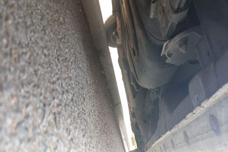 Used Nissan NV200 2018 1.6L CVT Luxury Model Chassis Rear Right