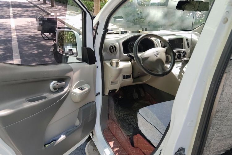Used Nissan NV200 2018 1.6L CVT Luxury Model Driver Seat