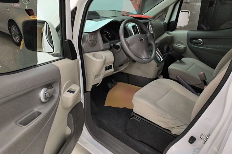 Used Nissan NV200 2018 1.6L CVT Luxury Model Driver Seat