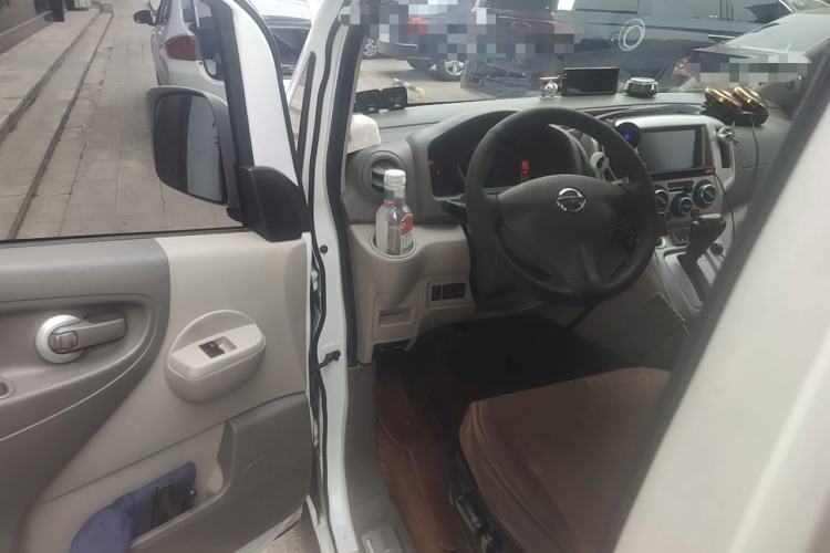 Used Nissan NV200 2018 1.6L CVT Luxury Model Driver Seat